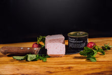 Lade das Bild in den Galerie-Viewer, Frische Schinkenwurst, 200g
